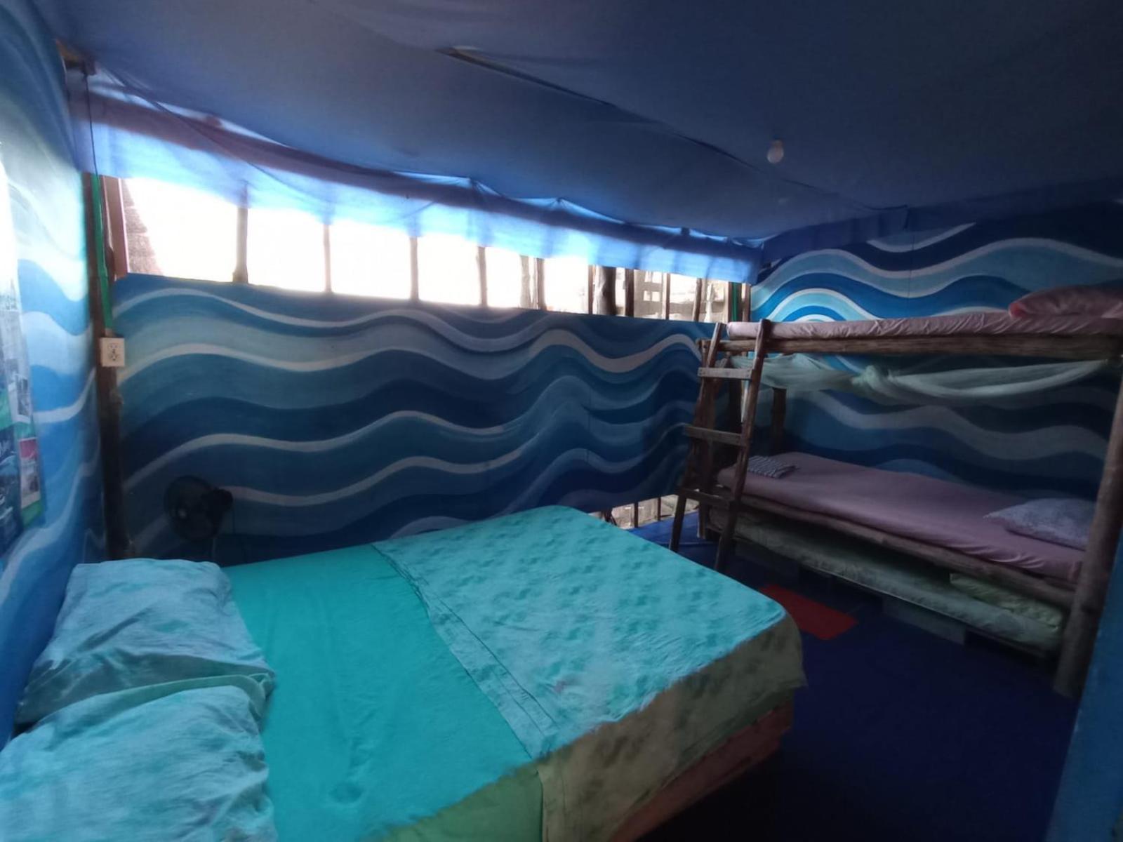 A Orilla Del Mar En Baru Hostel Cartagena Bagian luar foto